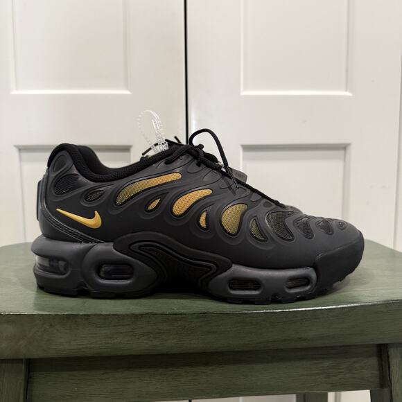 New Nike Air Max Plus Drift Grade School "Batman" Black Size 6Y FV5921-003 - Picture 2 of 5